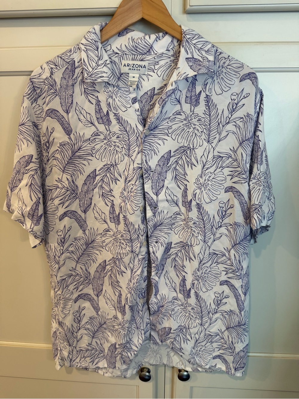 Men's Arizona White & Blue Tropical Print Short-Sleeve Shirt